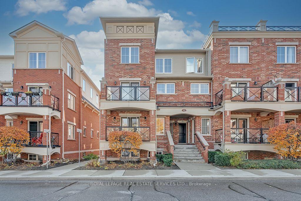 35 Hays Boulevard, #23