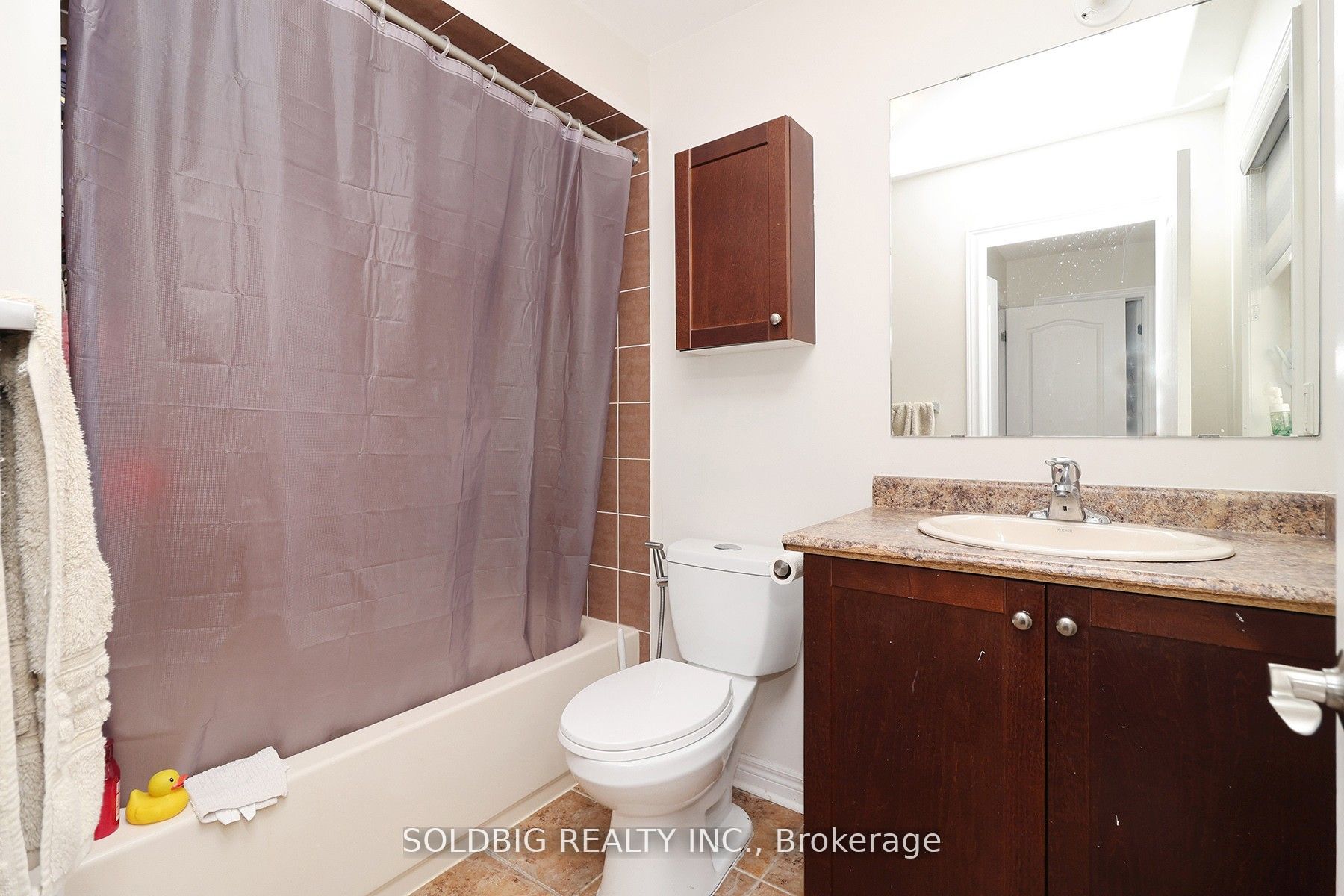 3397 Stoney Crescent