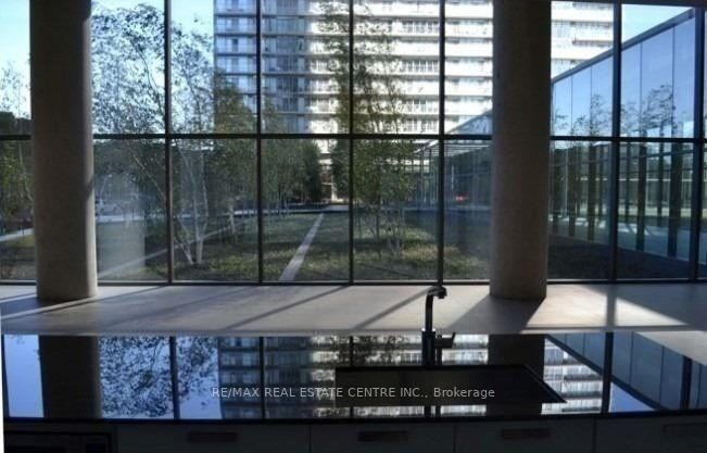 105 The Queensway Ave, #1010