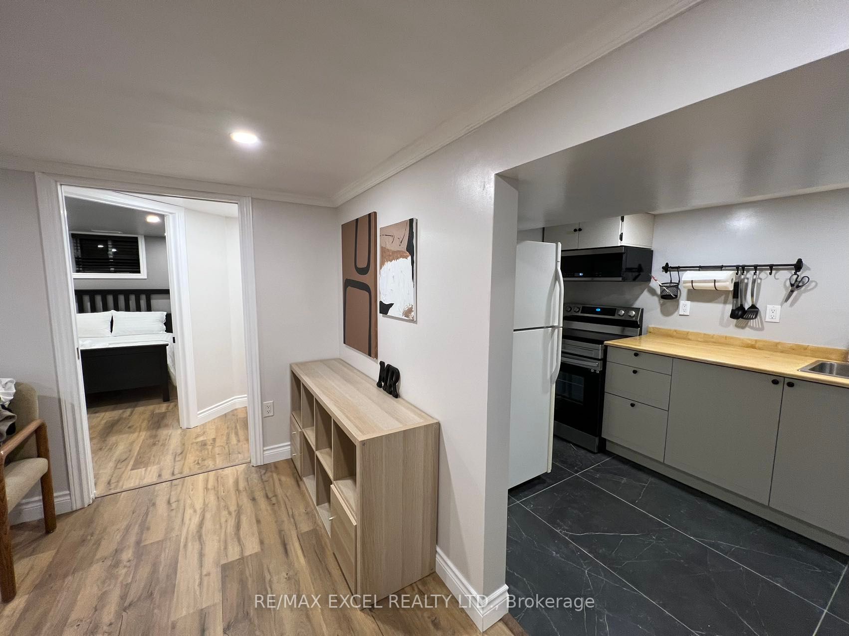 46 James St, #Lower