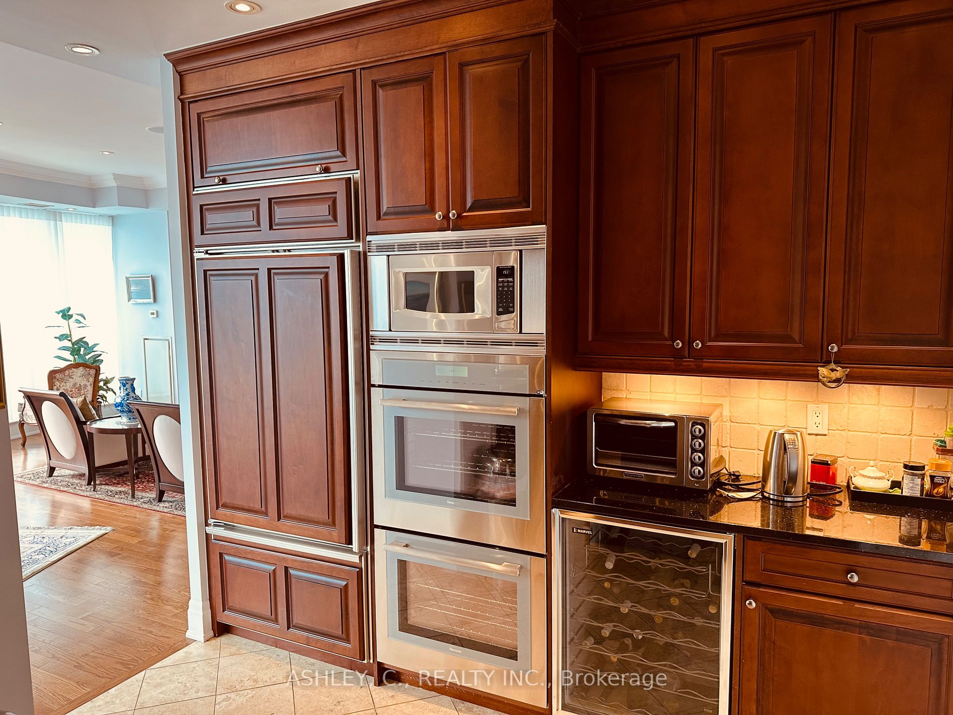 2095 Lake Shore Blvd W, #Ph15