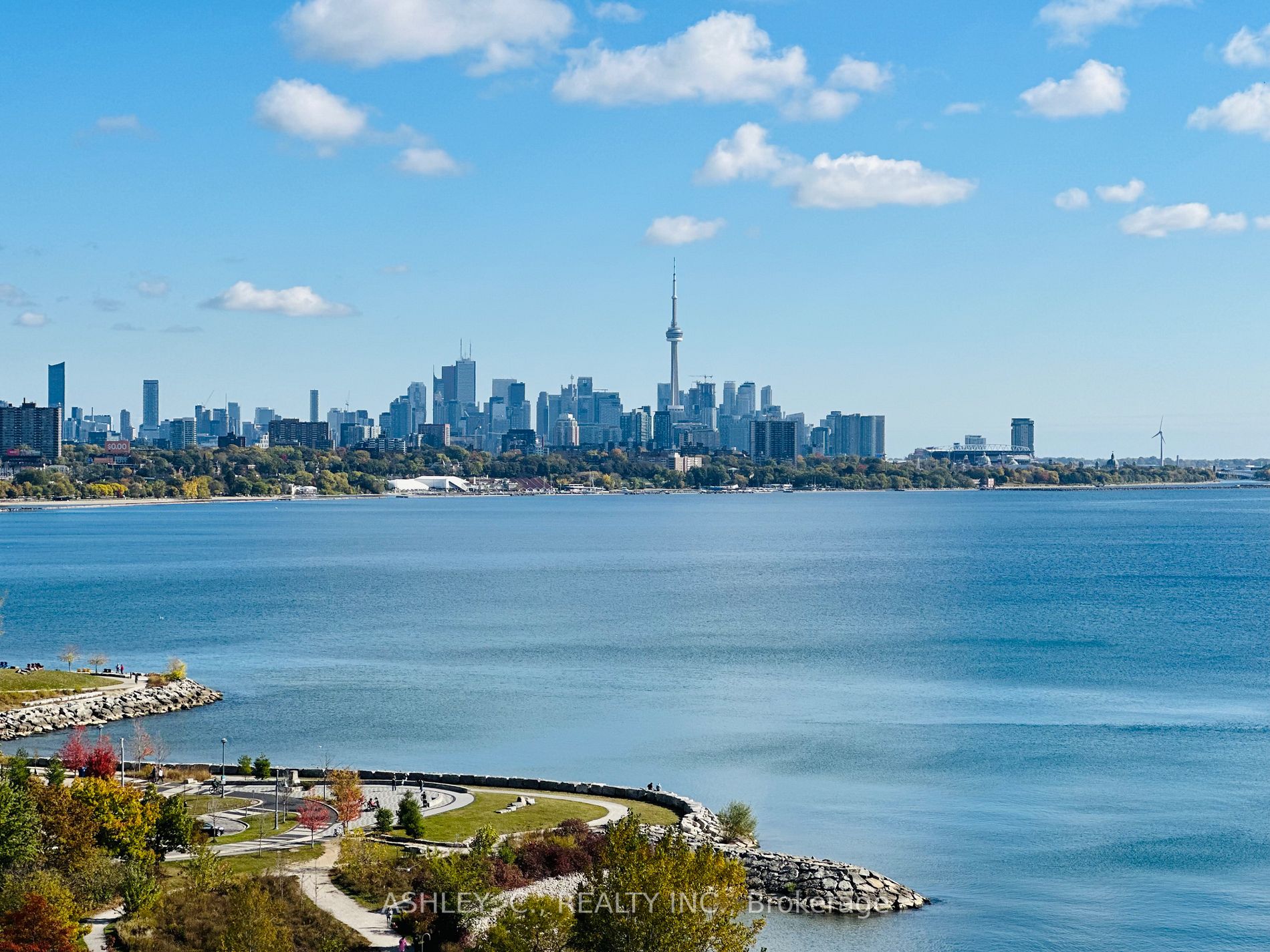 2095 Lake Shore Blvd W, #Ph15