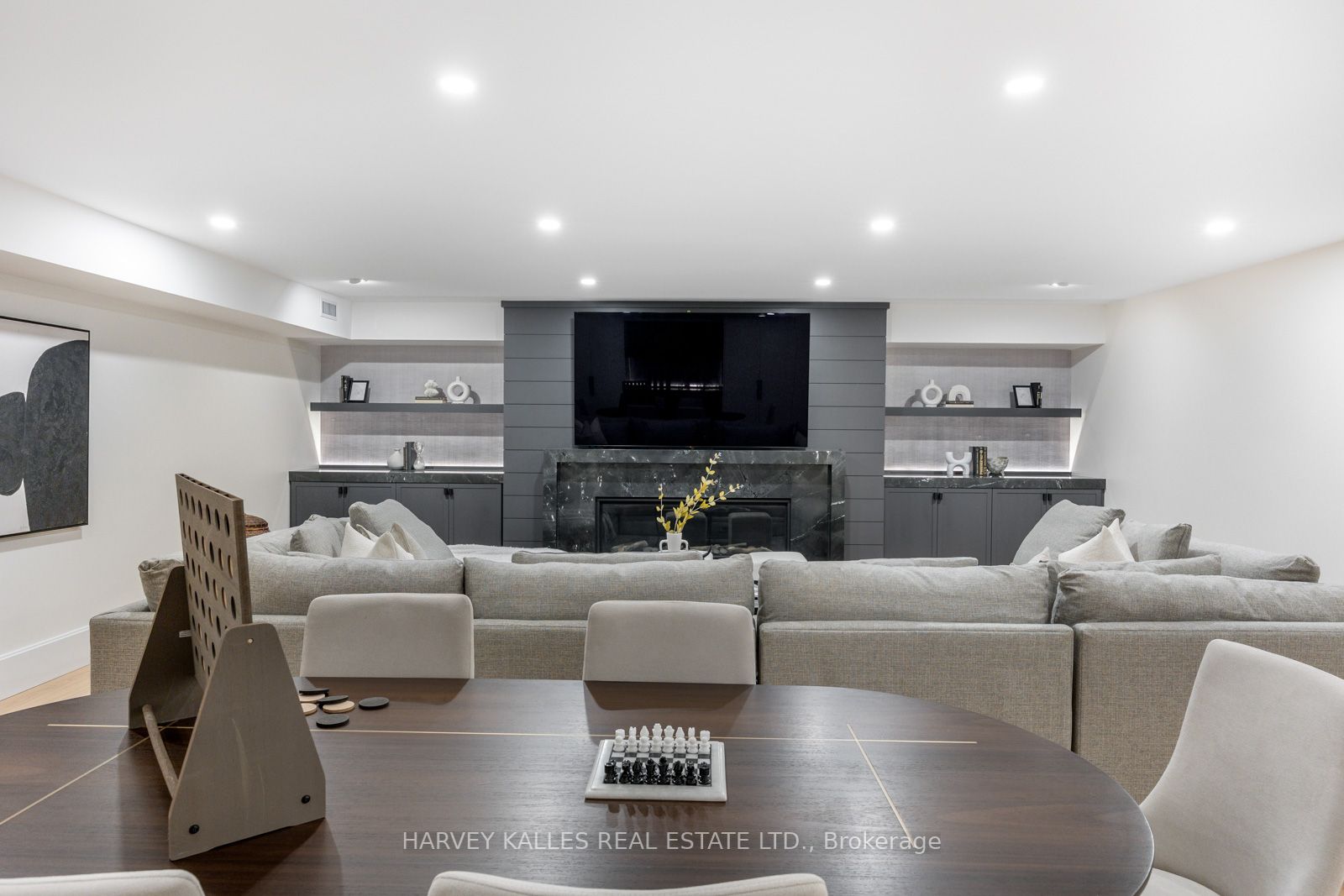 159 Brentwood Rd N