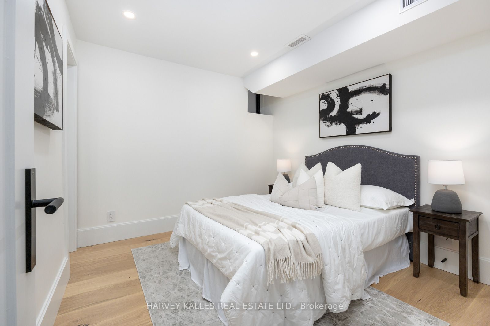 159 Brentwood Rd N