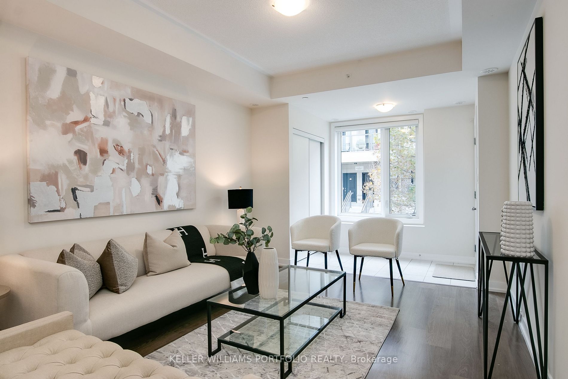 6 Drummond St, #308