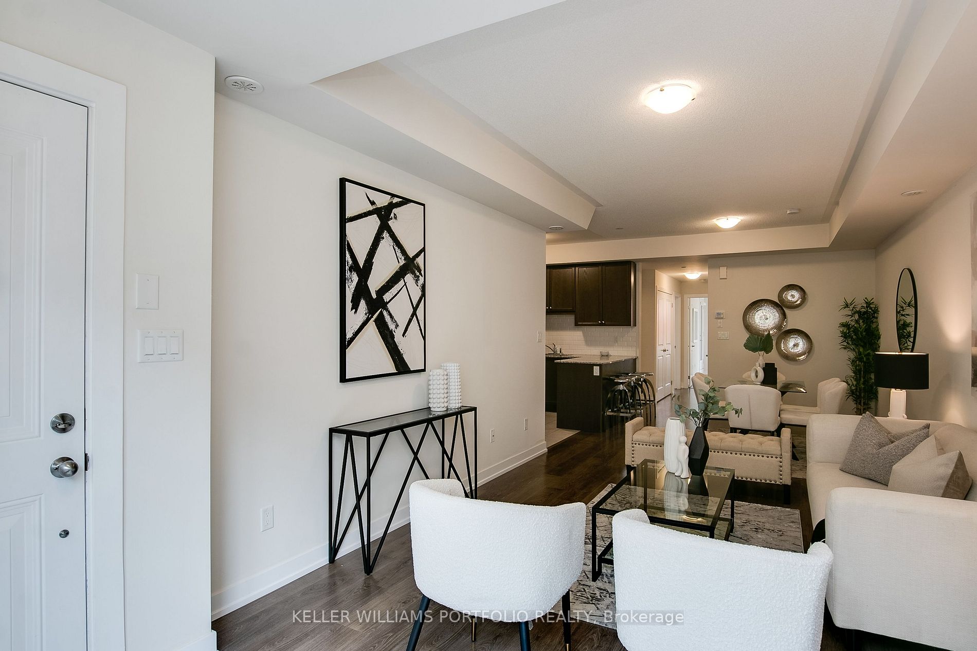 6 Drummond St, #308