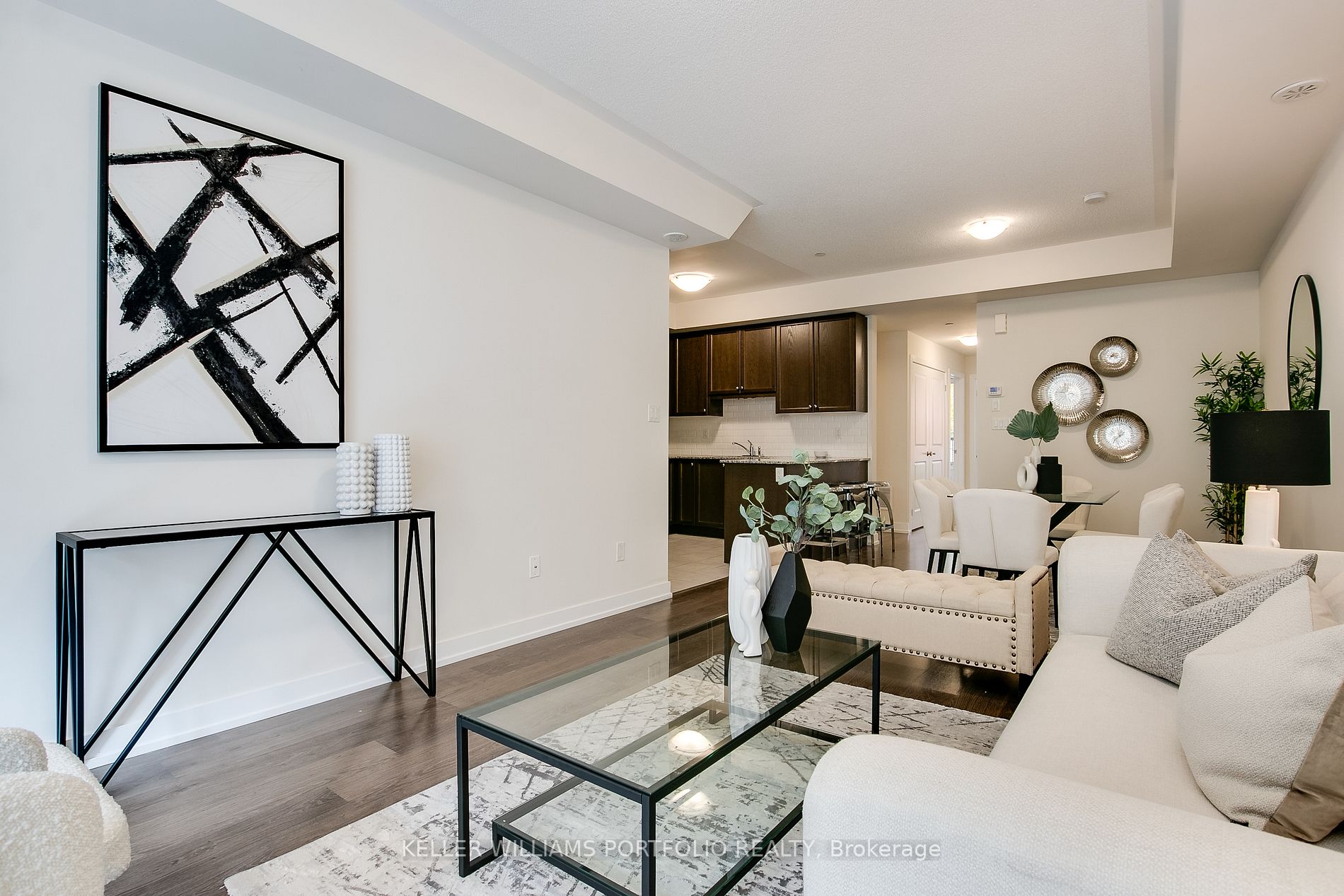 6 Drummond St, #308