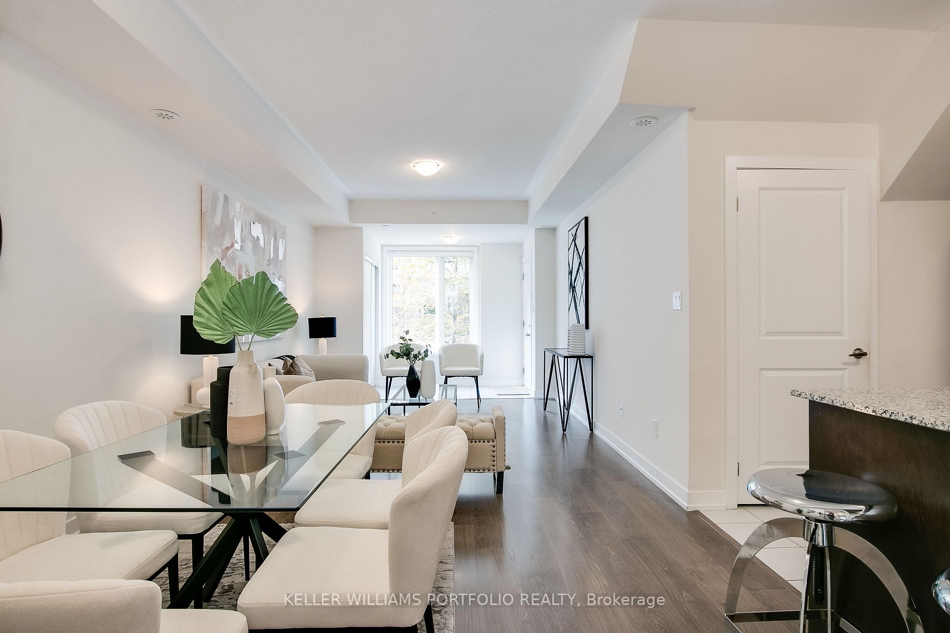 6 Drummond St, #308