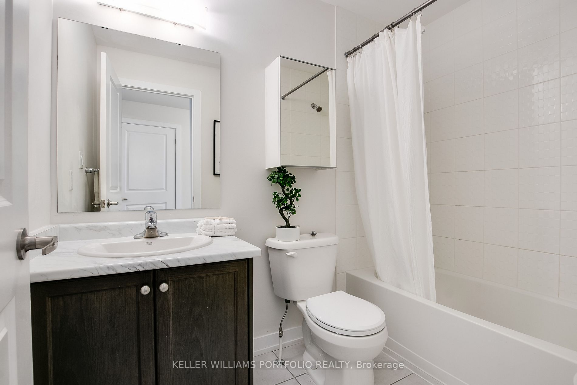 6 Drummond St, #308