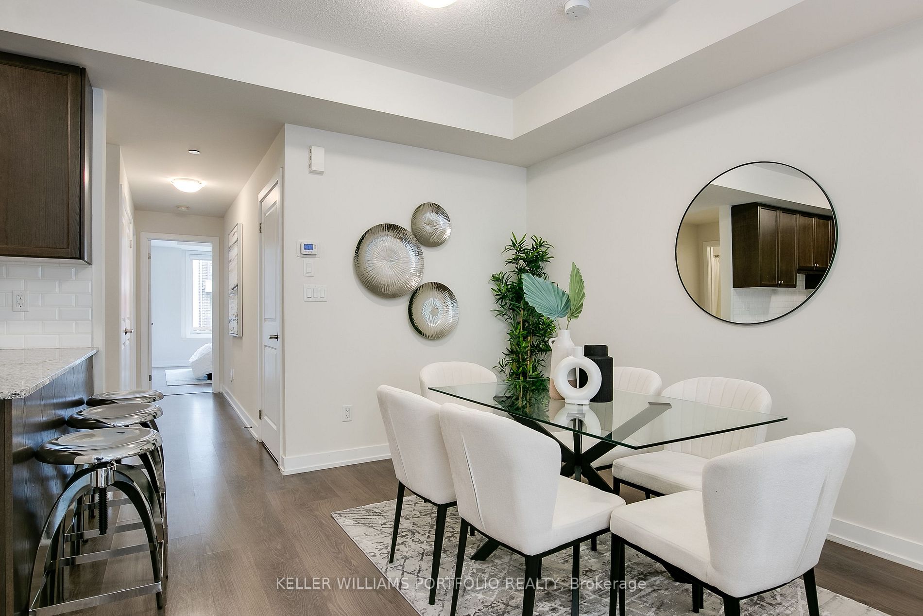 6 Drummond St, #308