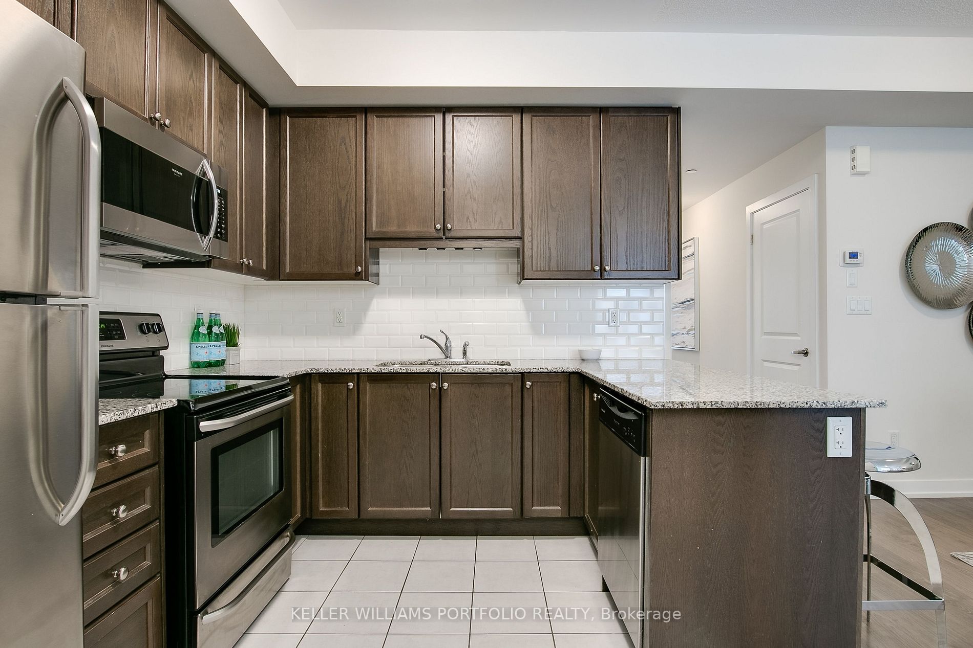 6 Drummond St, #308