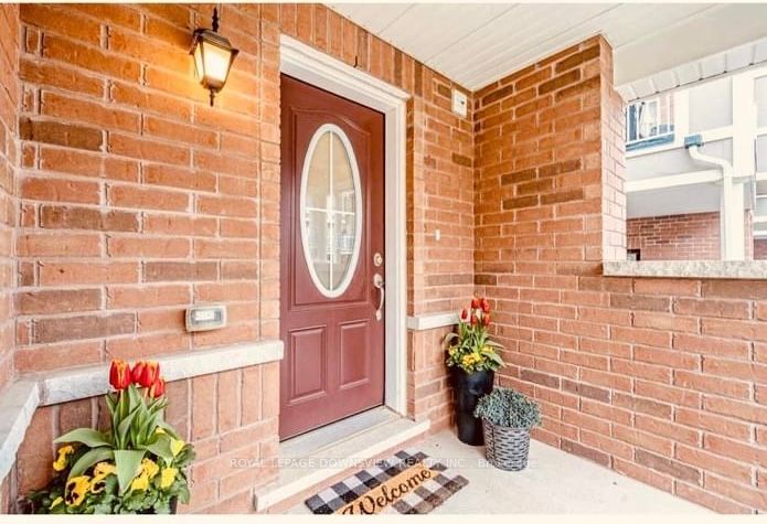 295 Casson Pt