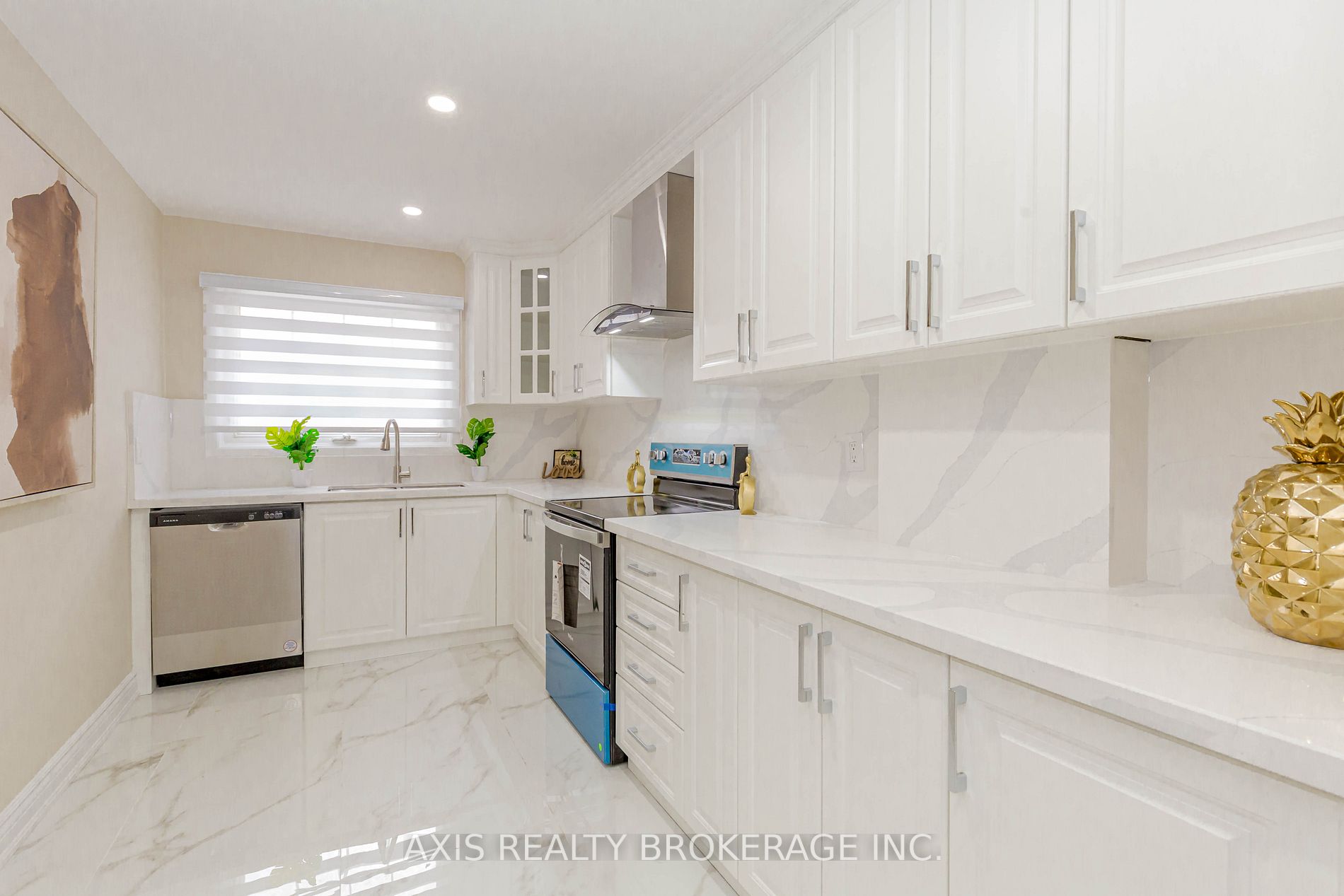 25 Jackman Dr