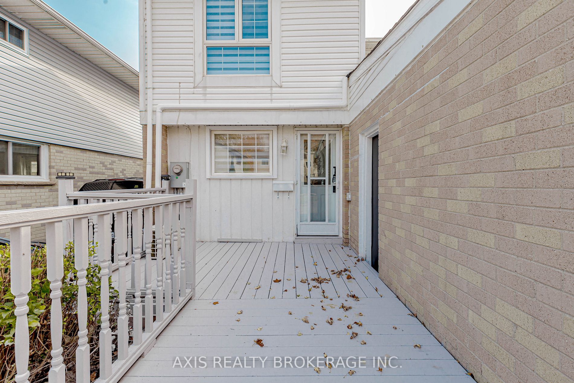 25 Jackman Dr
