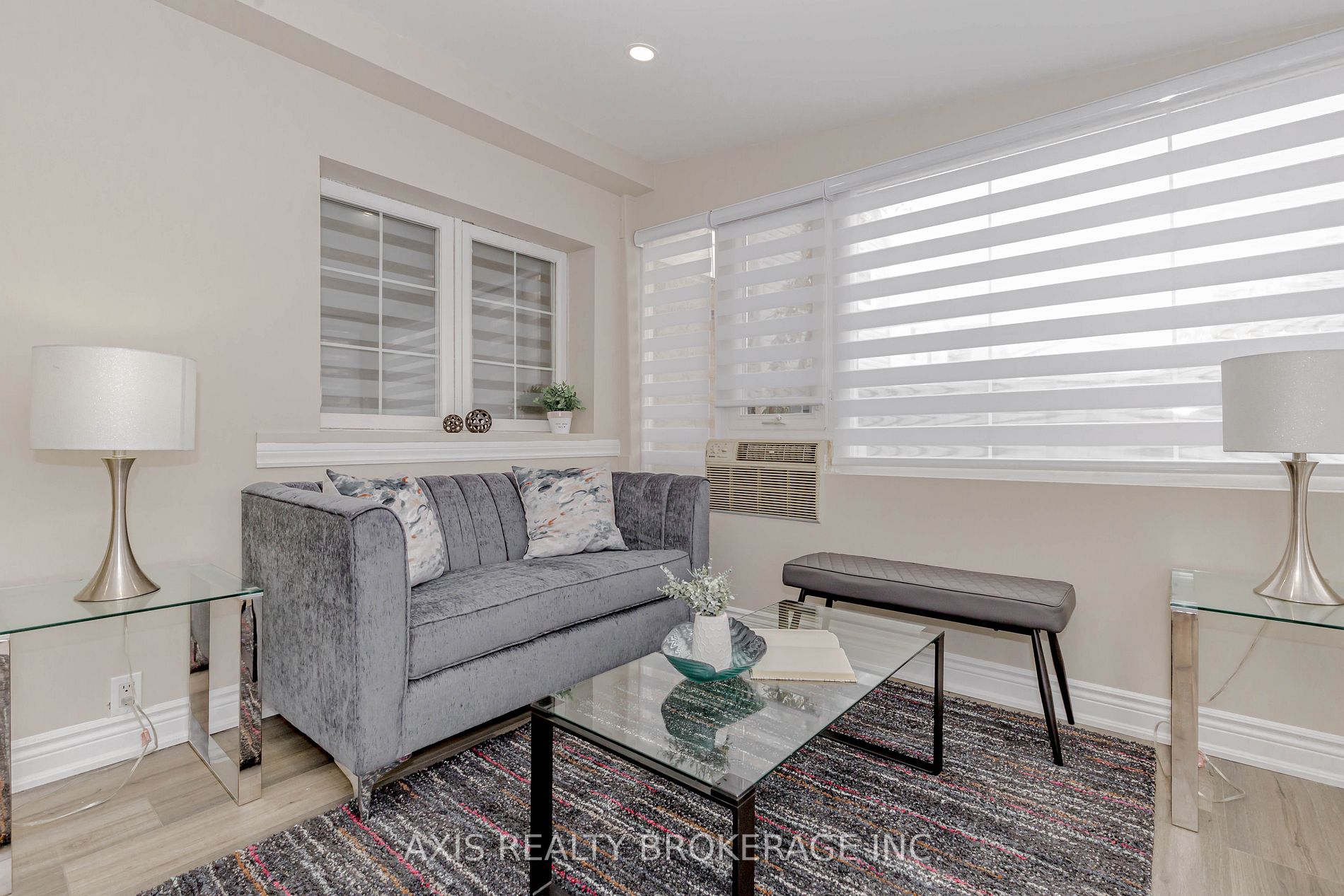 25 Jackman Dr