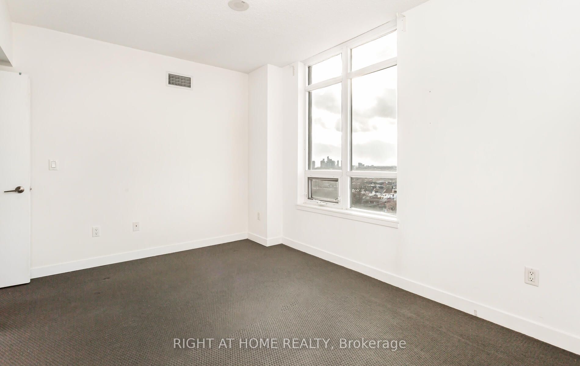 812 Lansdowne Ave, #1115