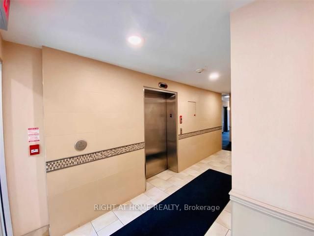 5150 Winston Churchill Blvd, #212