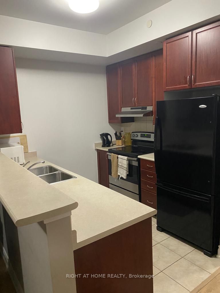 5150 Winston Churchill Blvd, #212