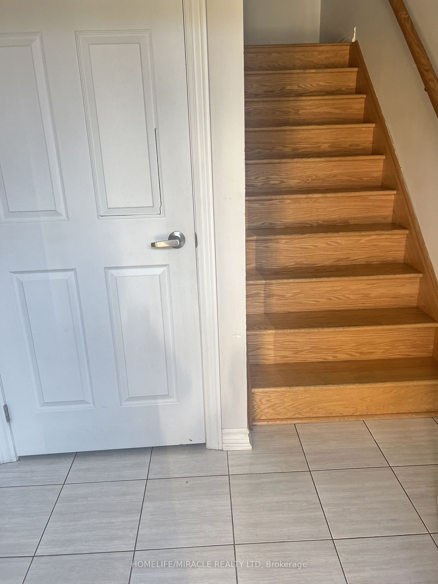 31 Agava St