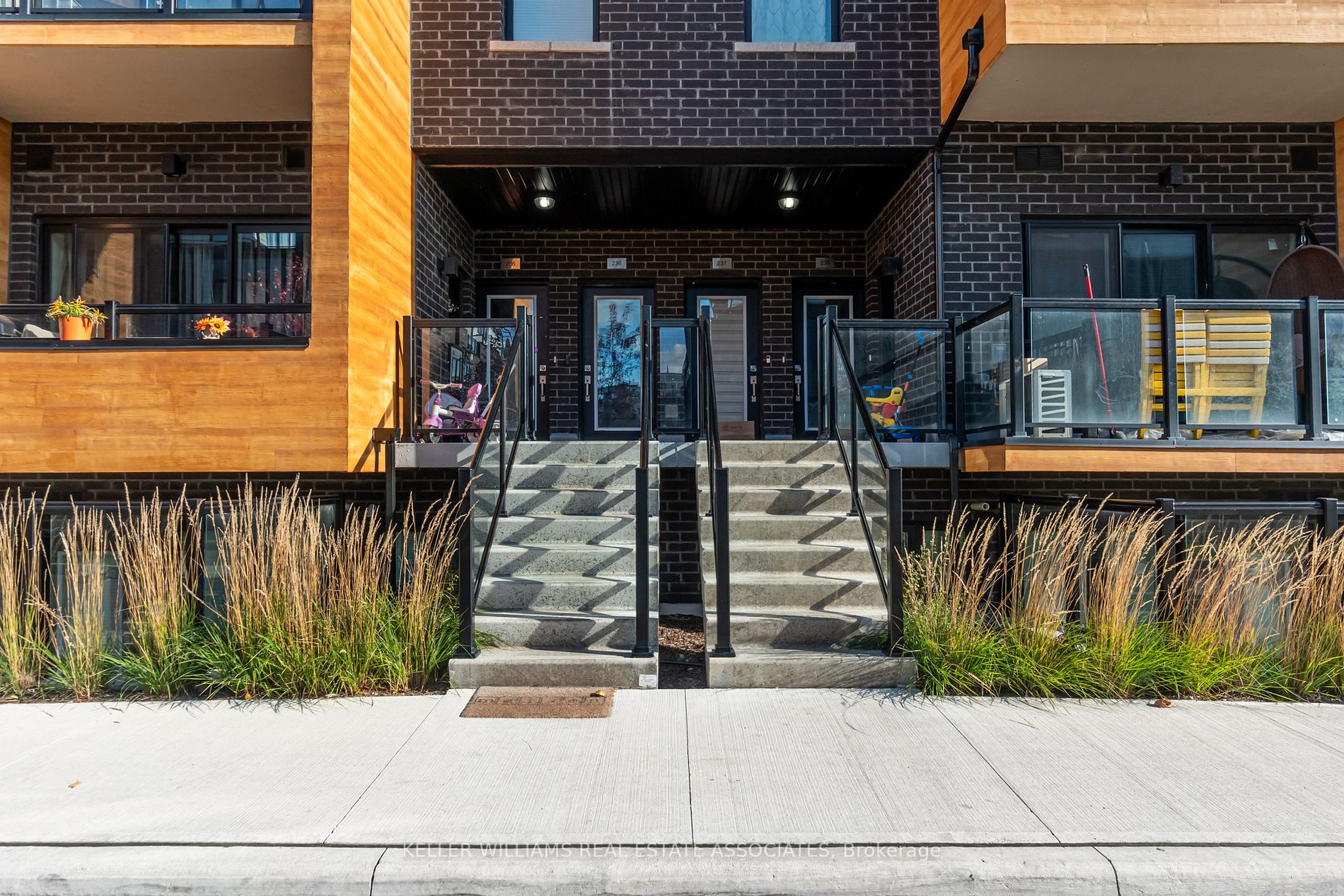 1145 Journeyman Lane, #236