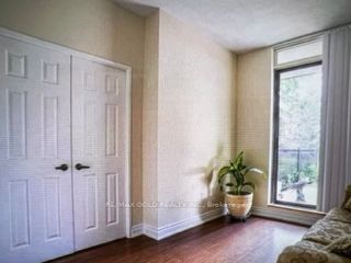 20 Cherrytree Dr, #106