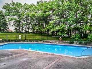 20 Cherrytree Dr, #106