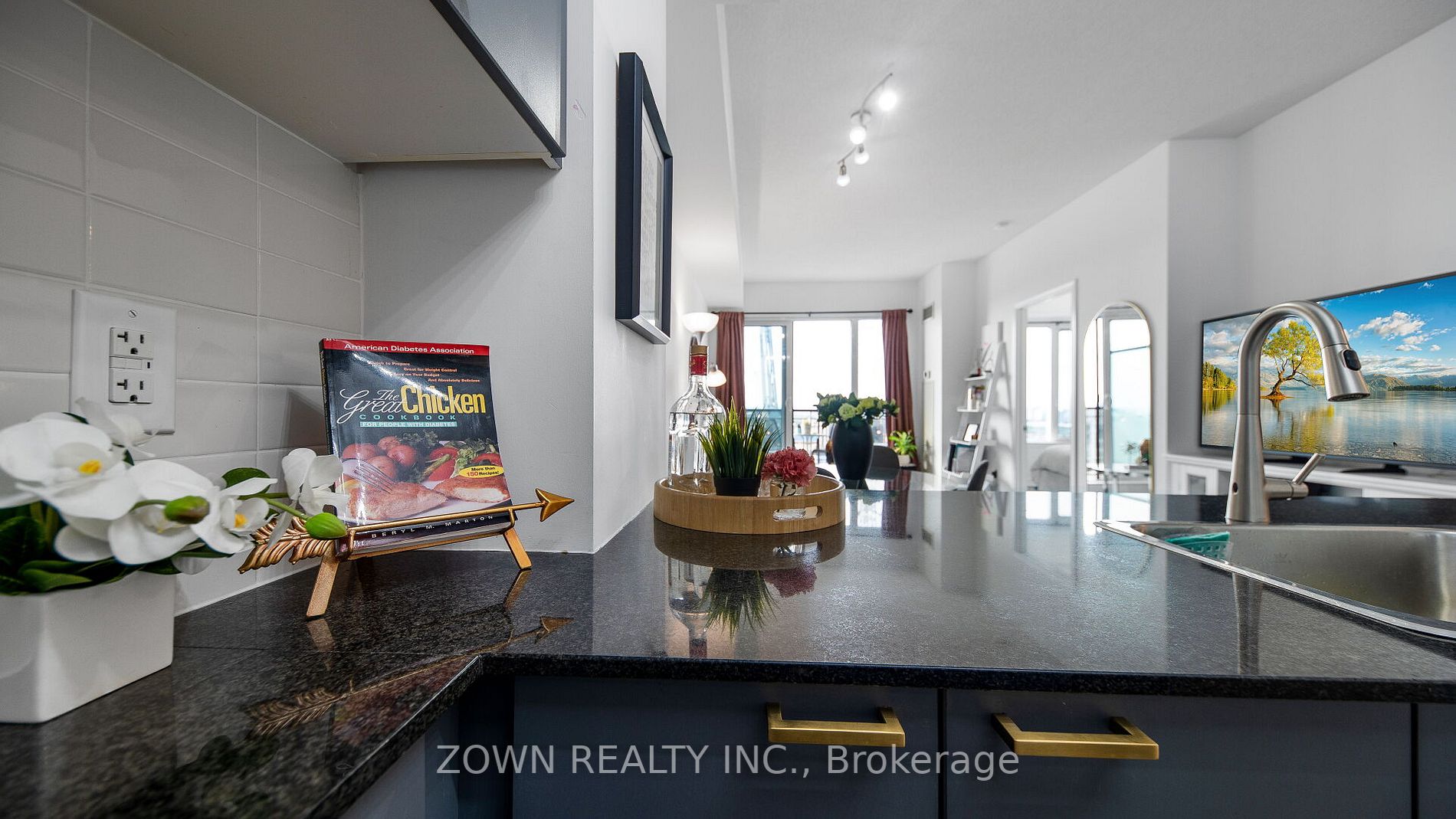385 Prince Of Wales Drive, #2301