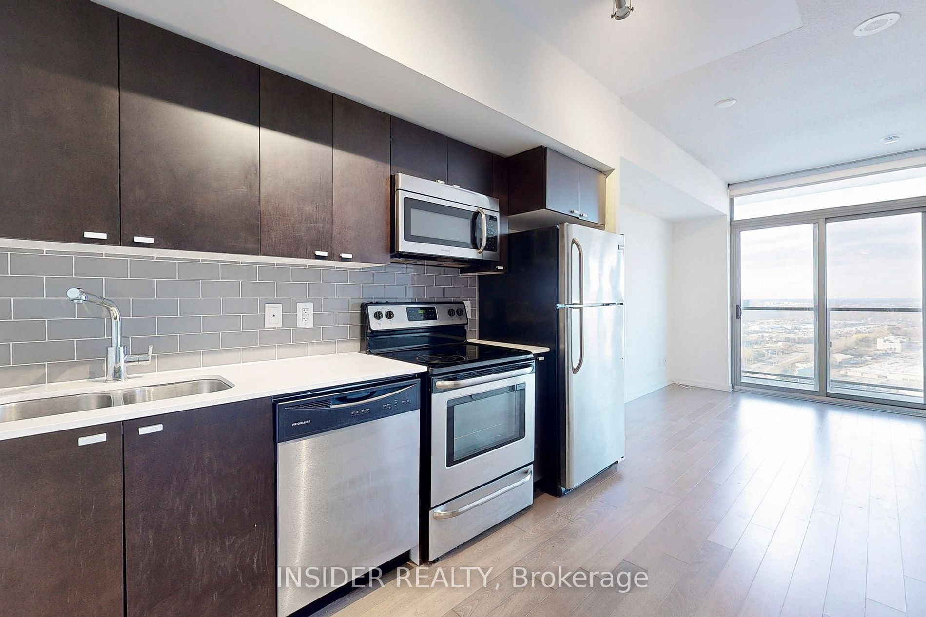 105 The Queensway Ave, #2808