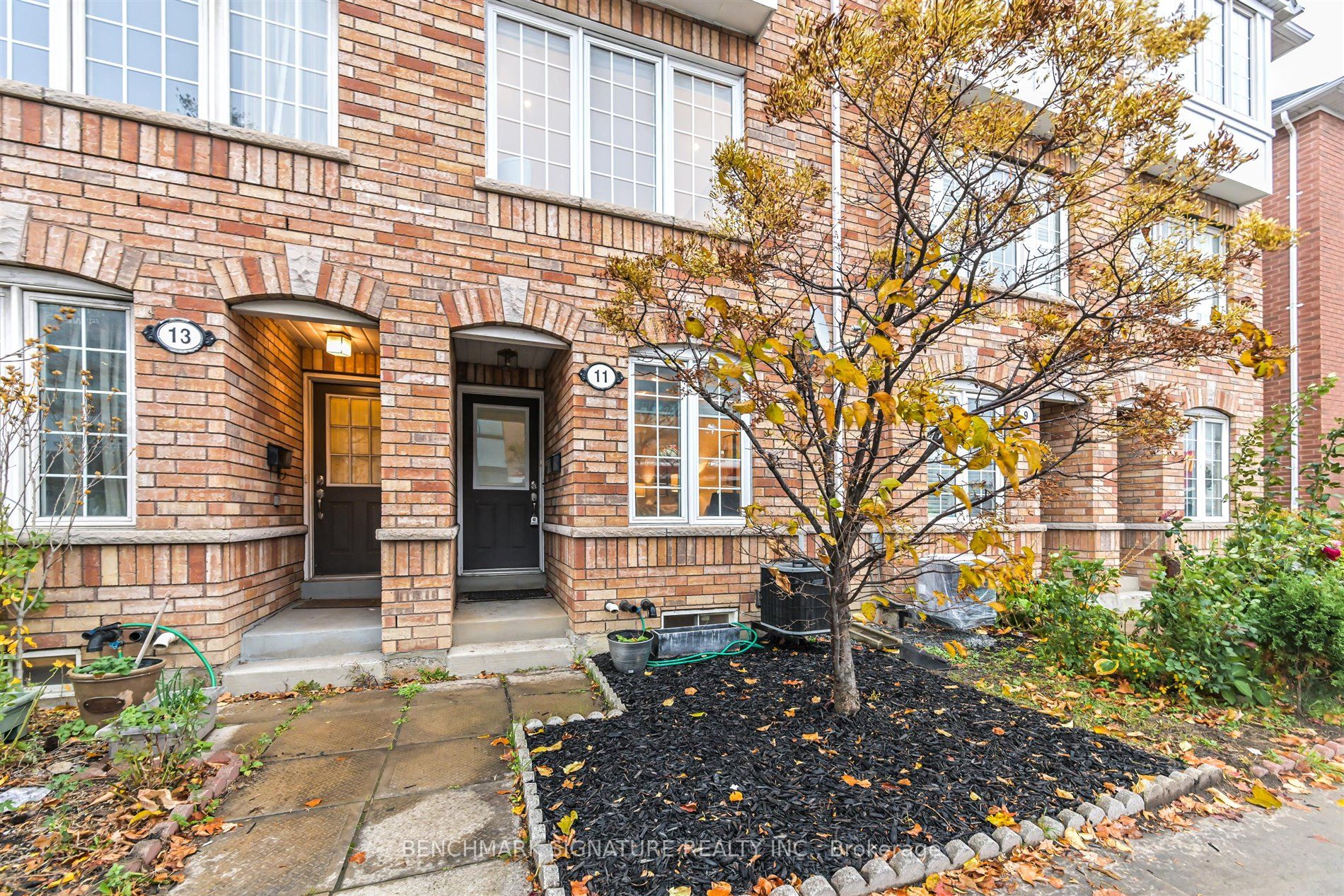 11 Weston Rd, #49