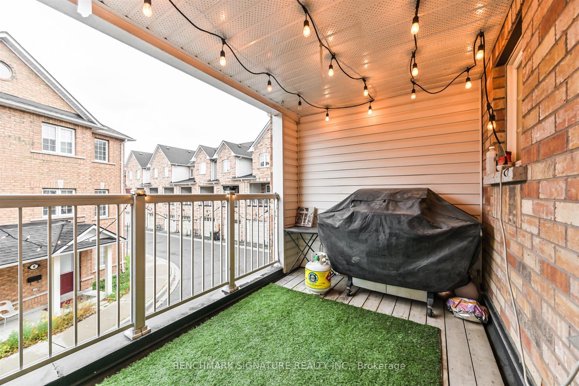 11 Weston Rd, #49