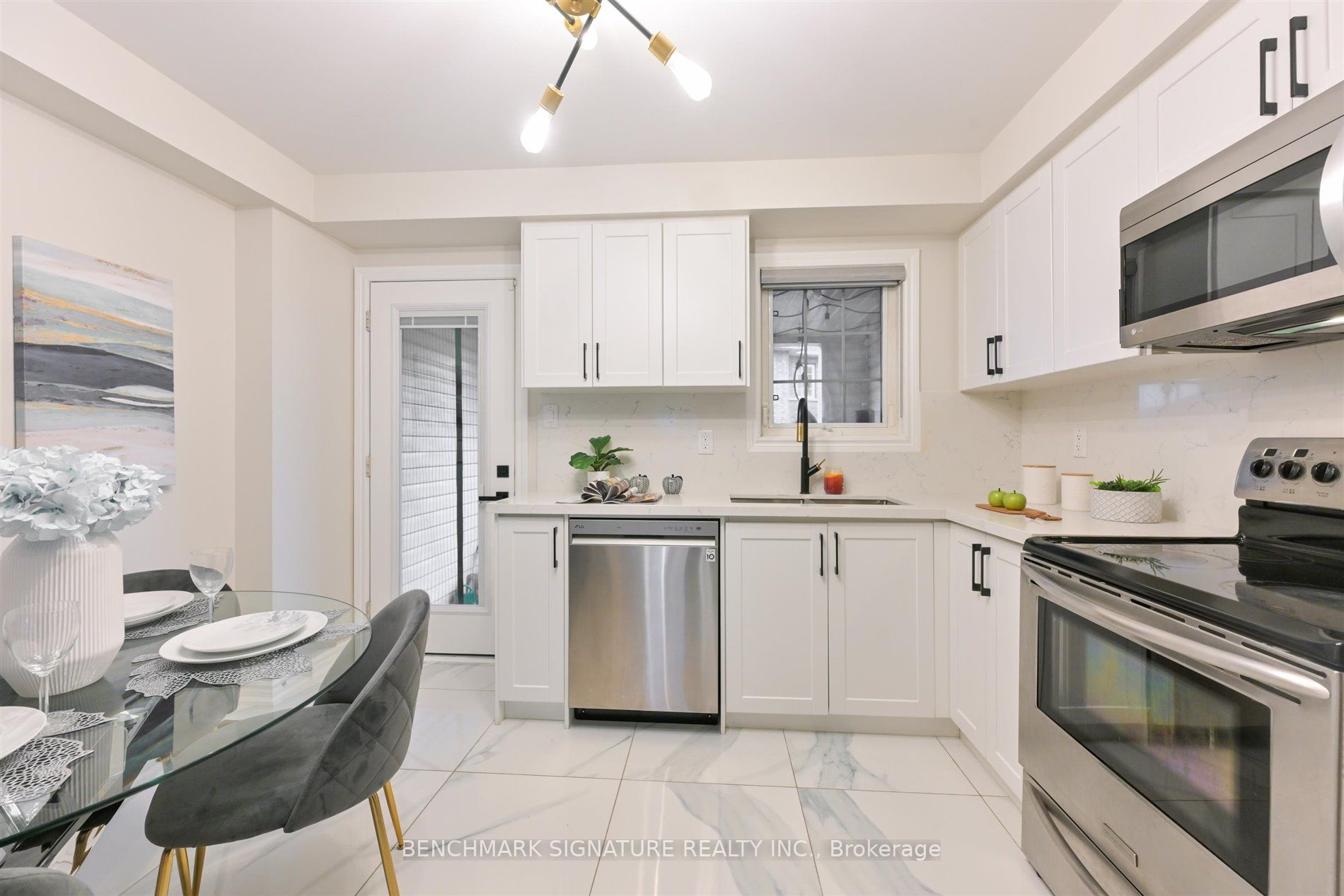 11 Weston Rd, #49
