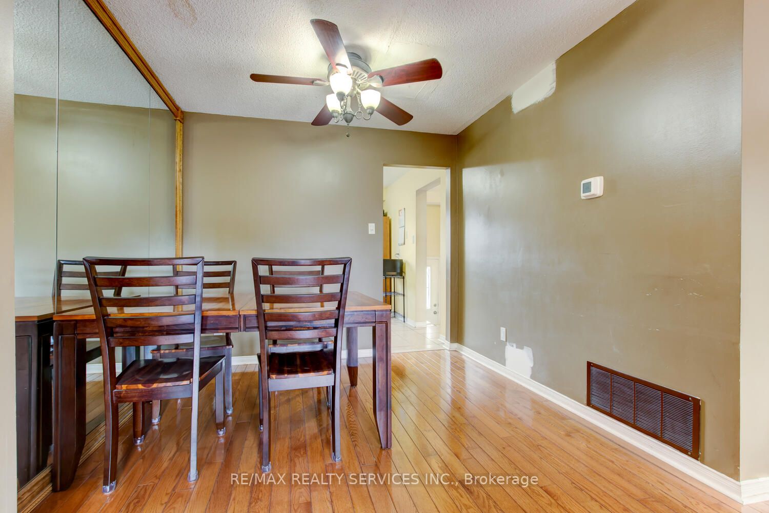 146 Moregate Cres, #45
