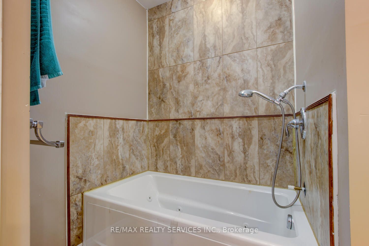146 Moregate Cres, #45