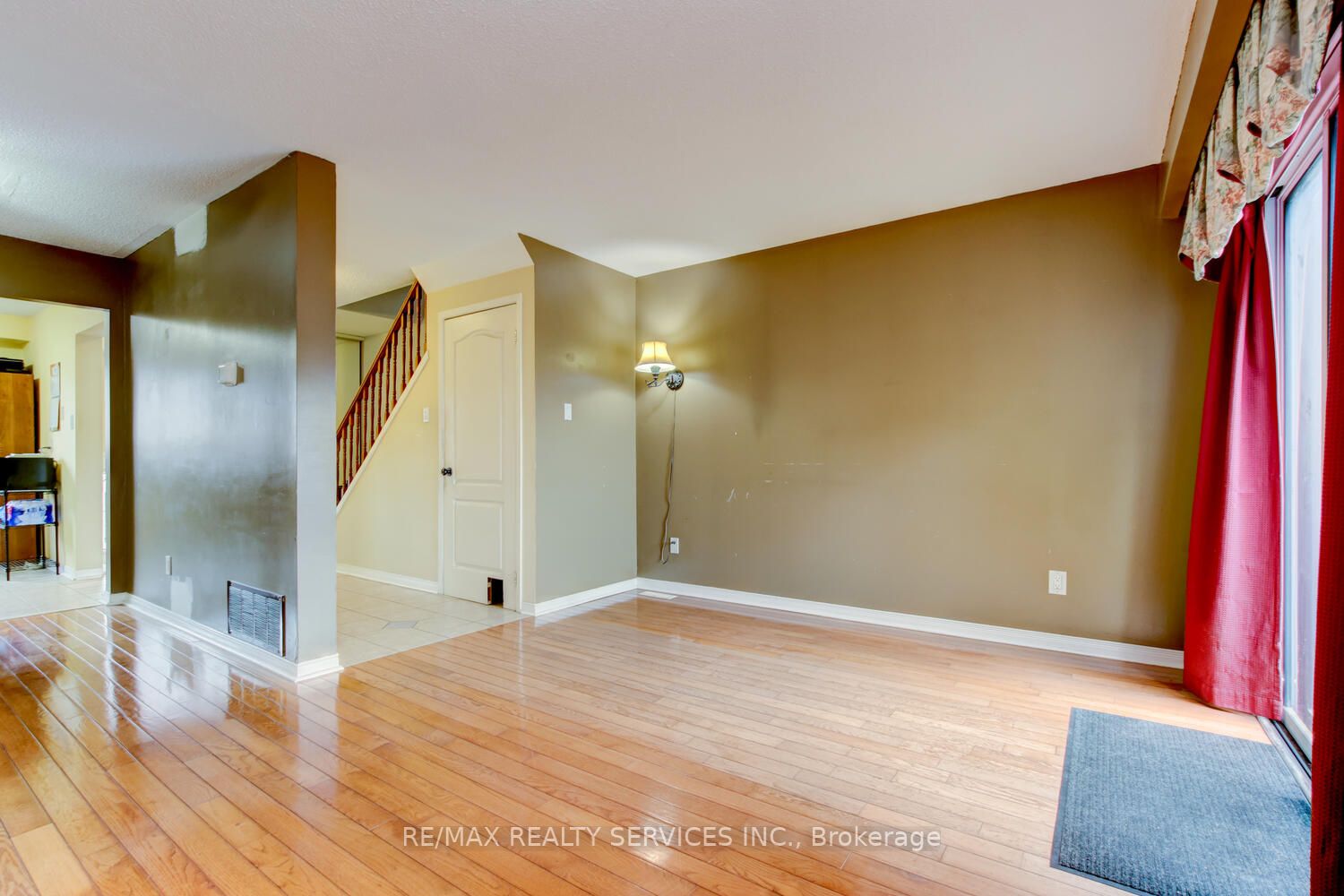 146 Moregate Cres, #45