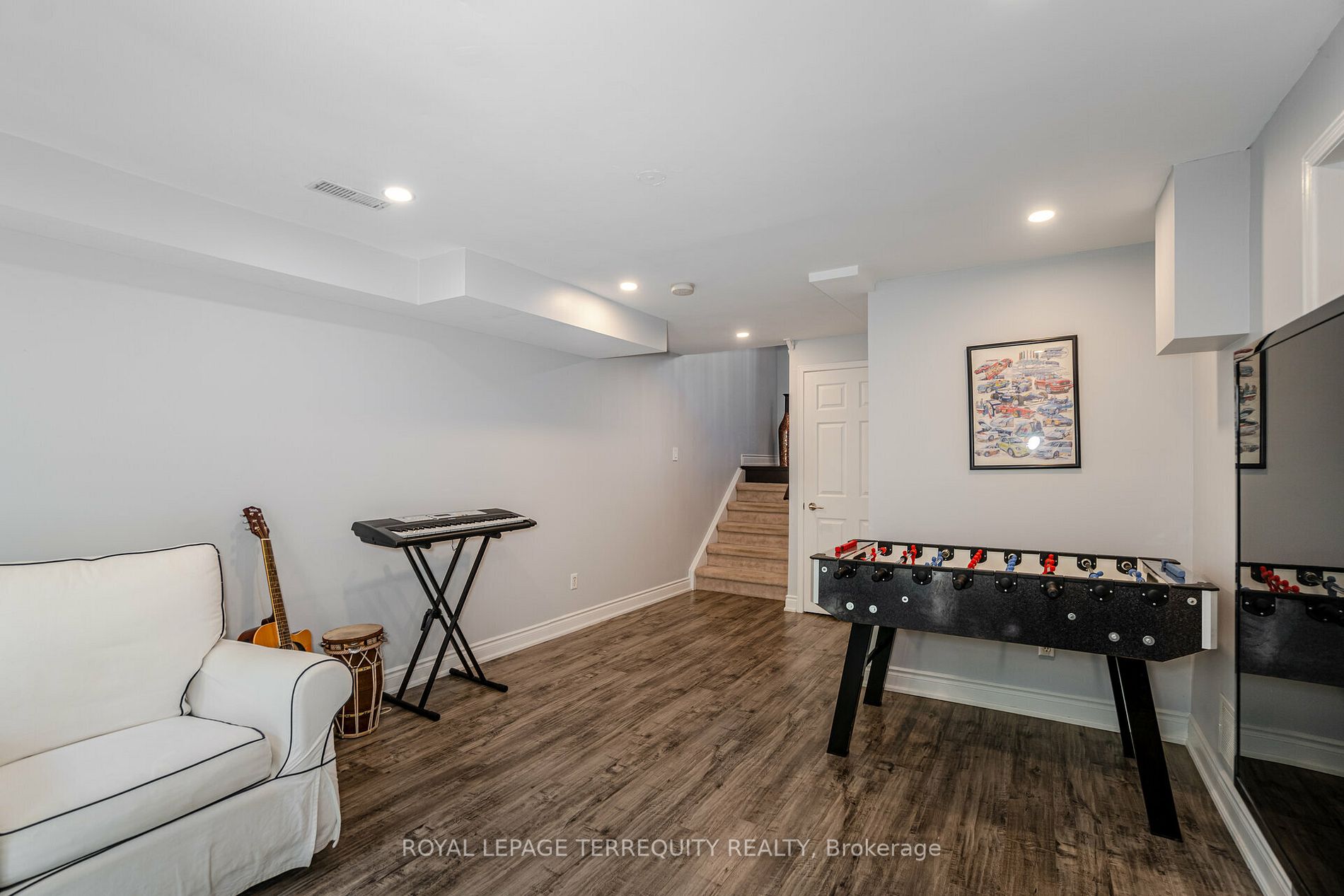2398 Britannia Rd, #10