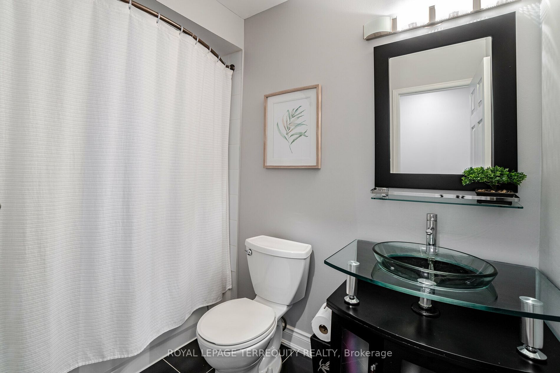 2398 Britannia Rd, #10