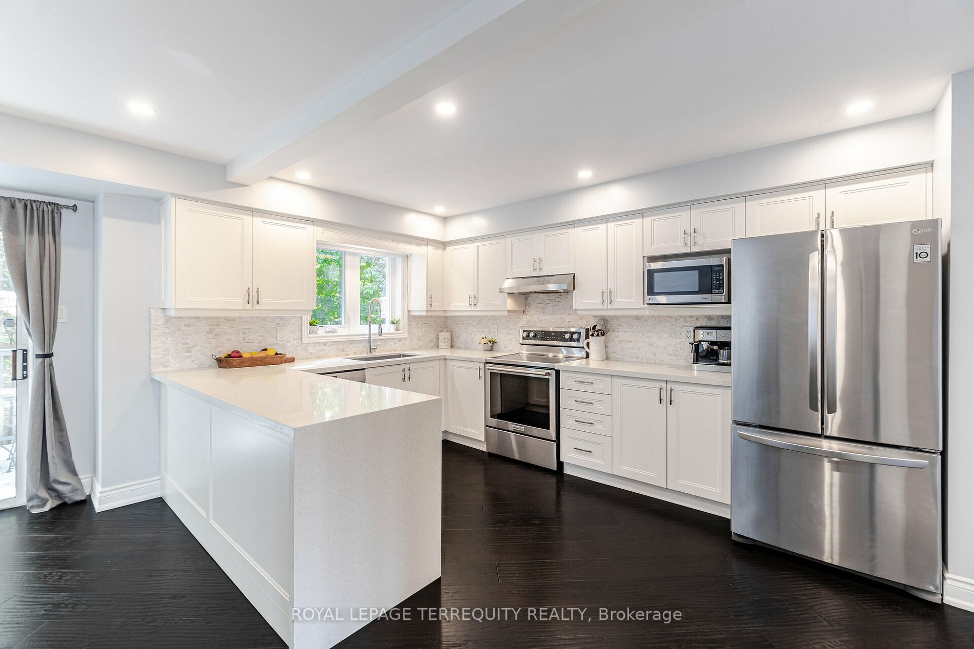 2398 Britannia Rd, #10