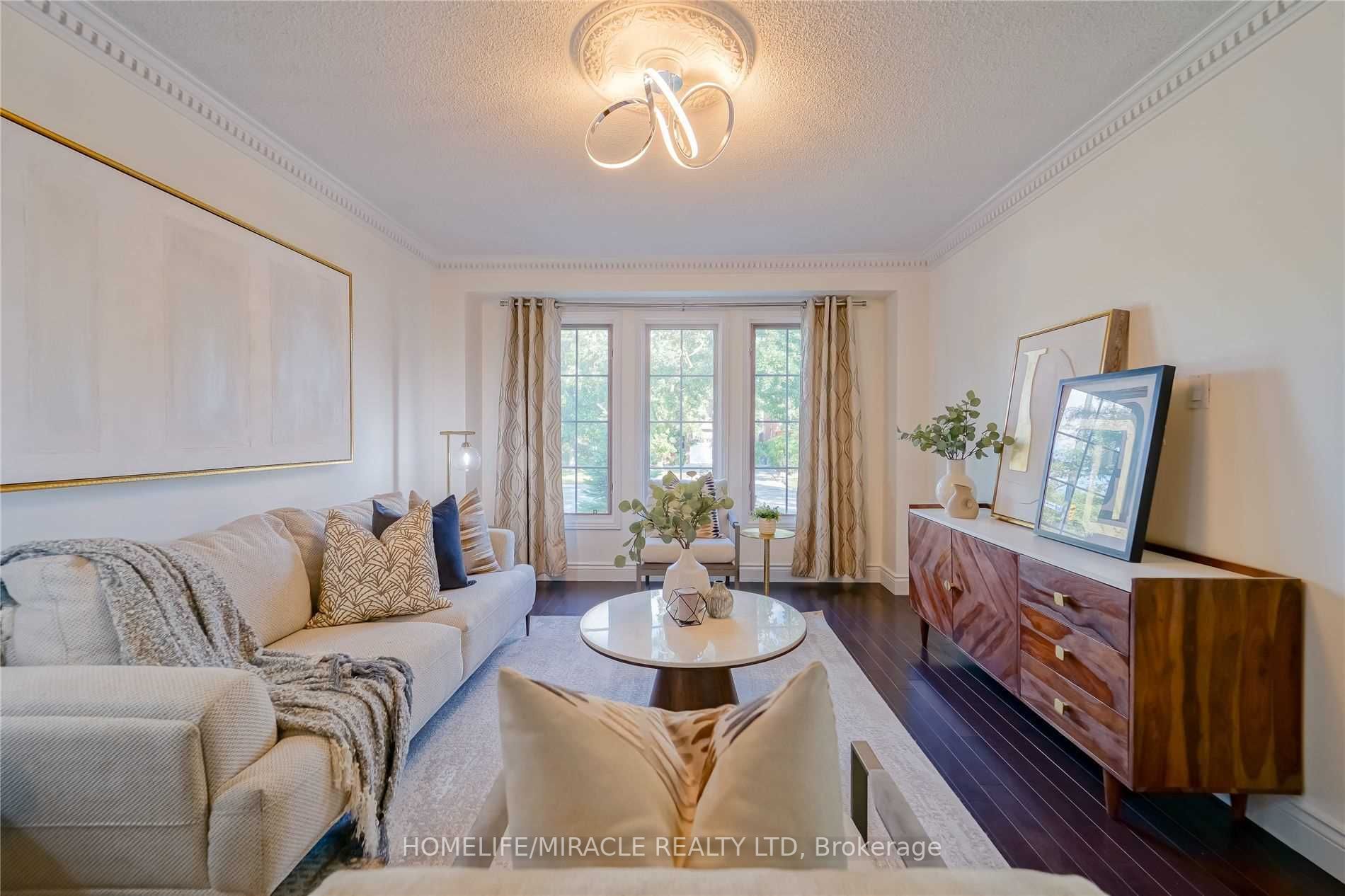 2517 Banfield Rd
