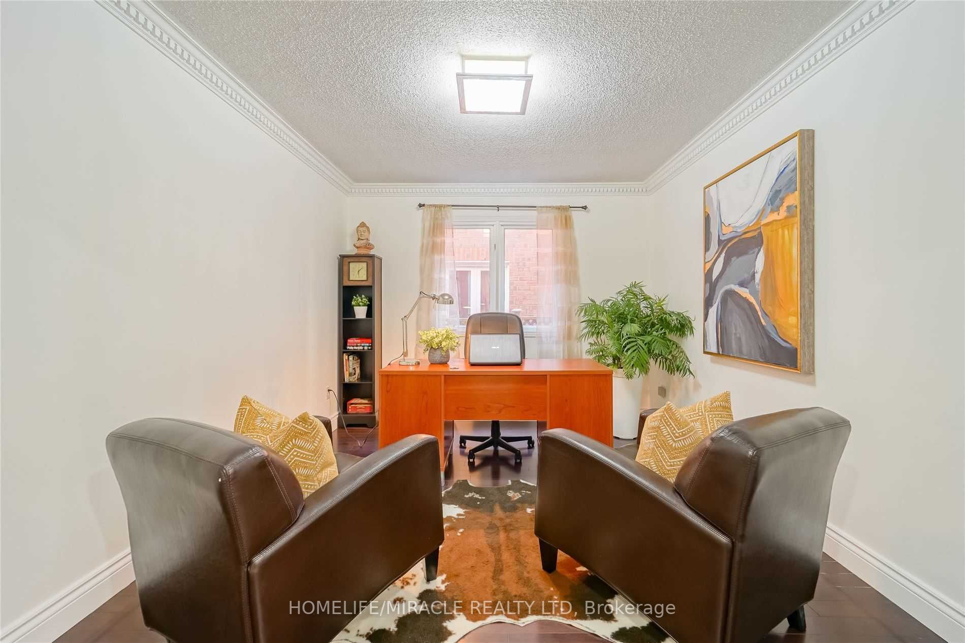 2517 Banfield Rd