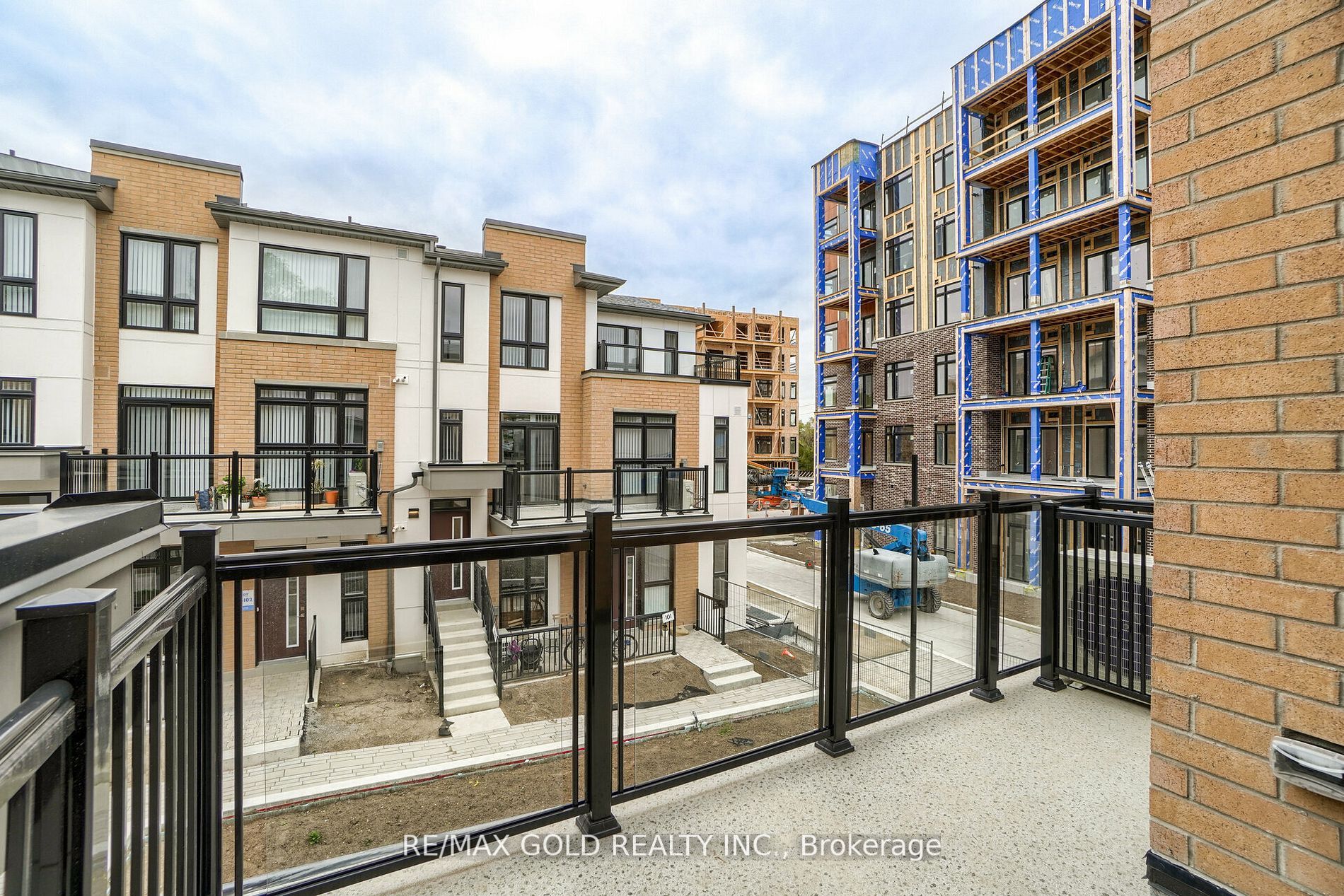 150 Canon Jackson Dr, #201