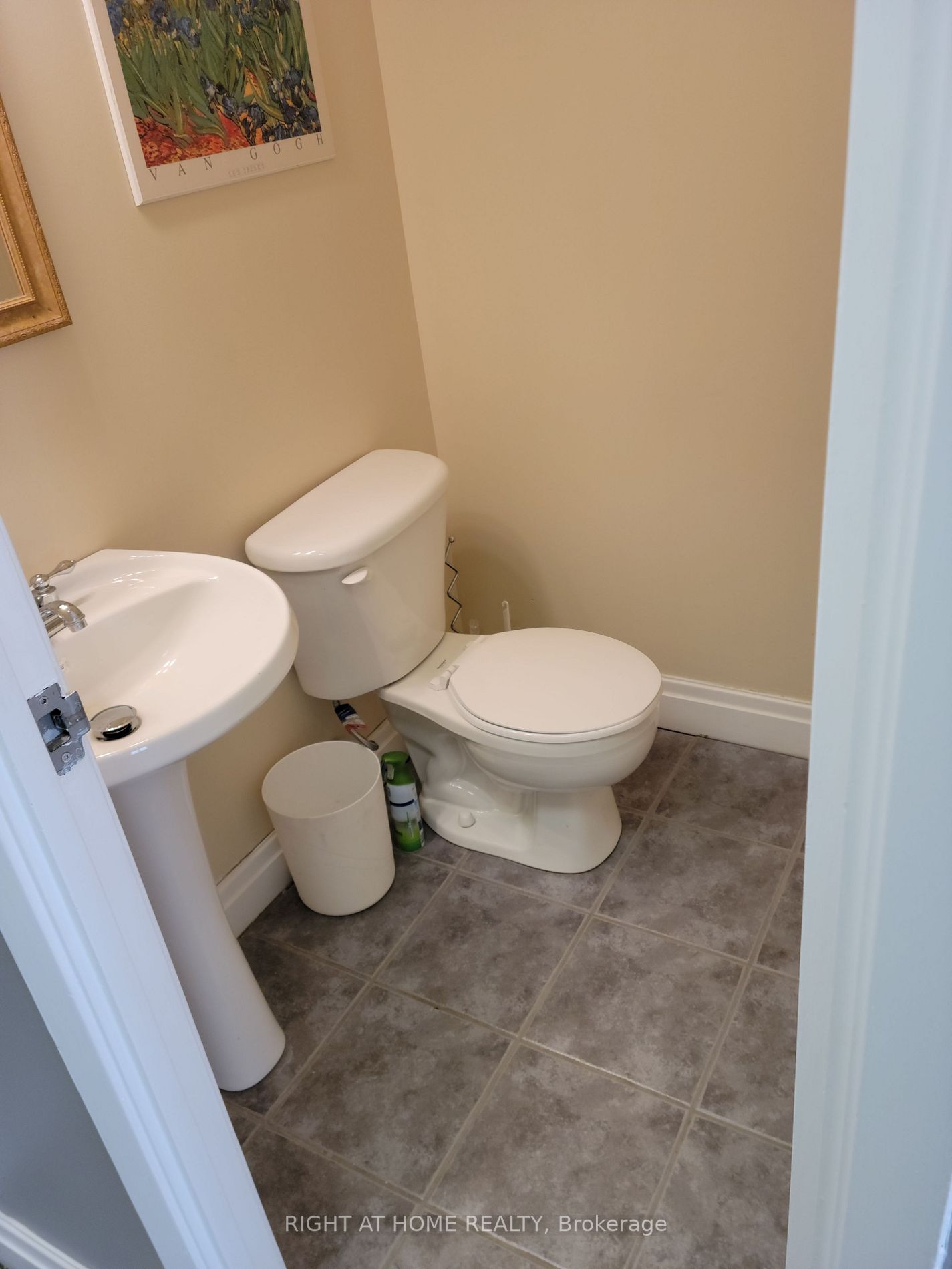 16 Falconer Dr, #6