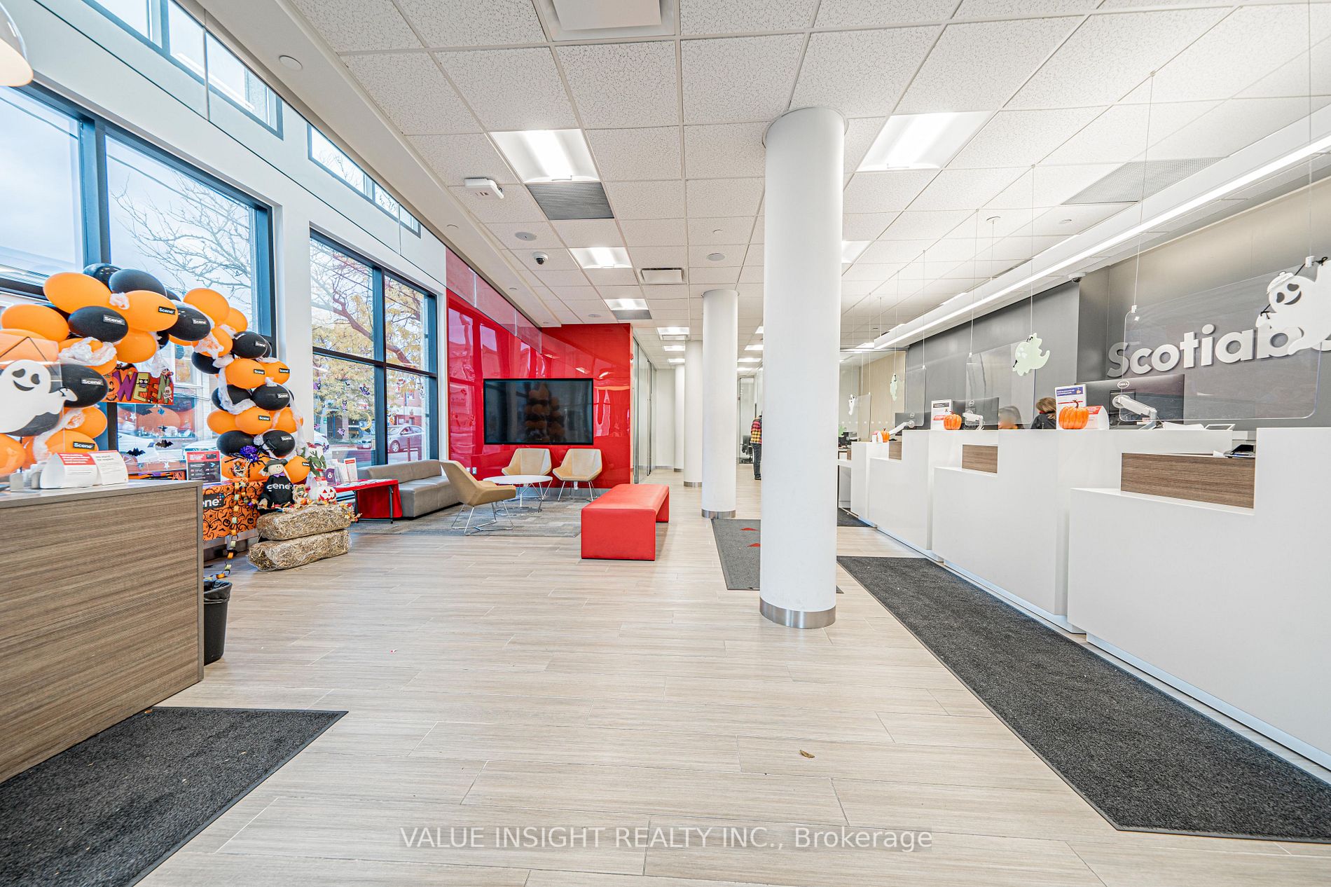 1241 St Clair Ave W