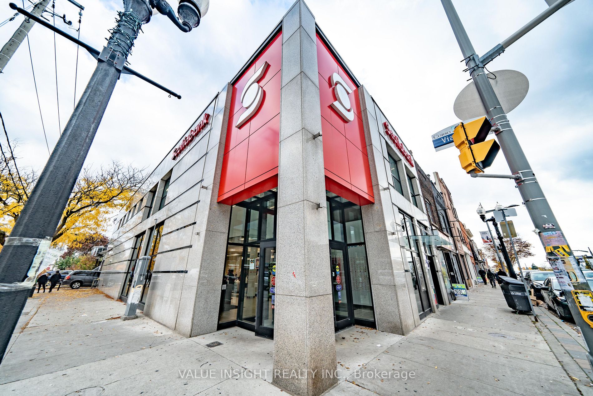 1241 St Clair Ave W