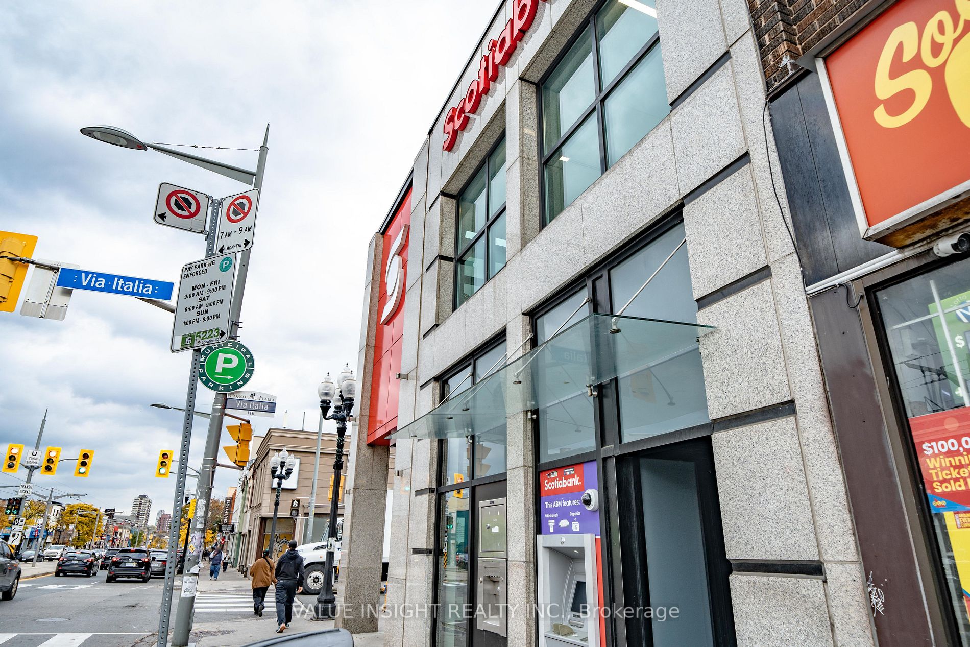 1241 St Clair Ave W