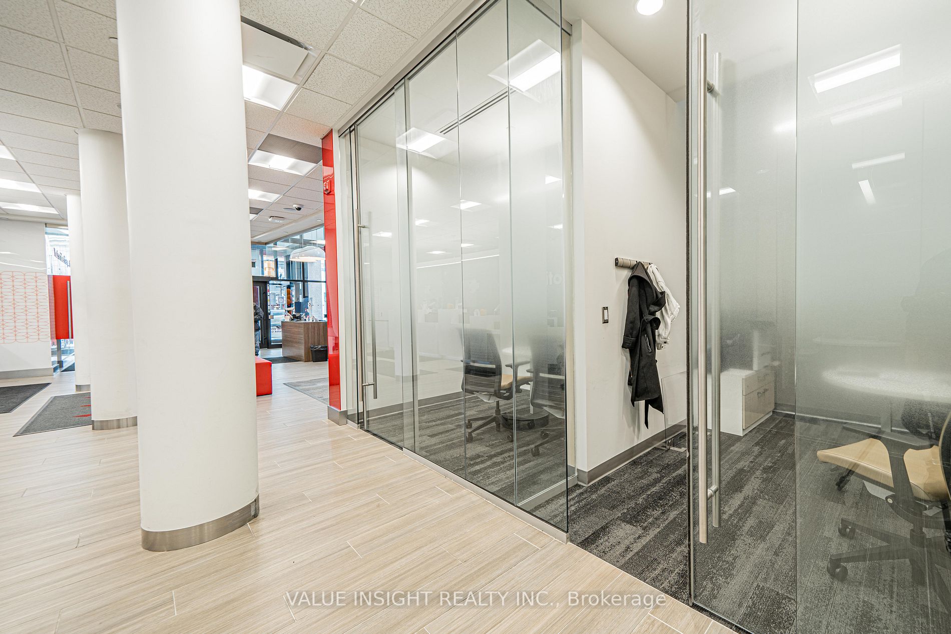 1241 St Clair Ave W