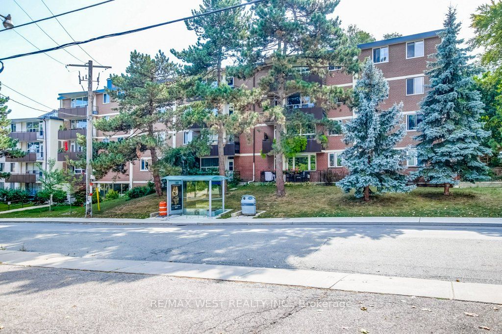 100 Coe Hill Dr, #3