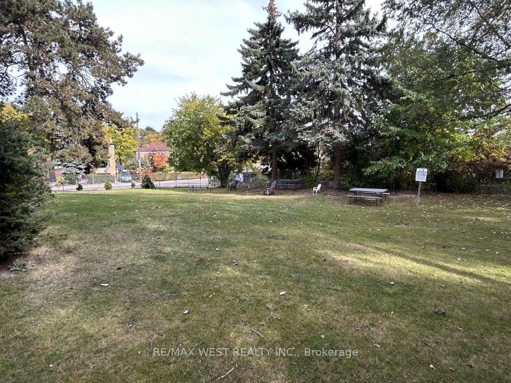 100 Coe Hill Dr, #3