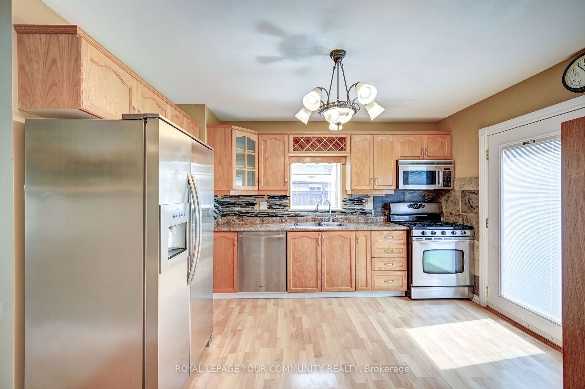 134 Fallingdale Cres