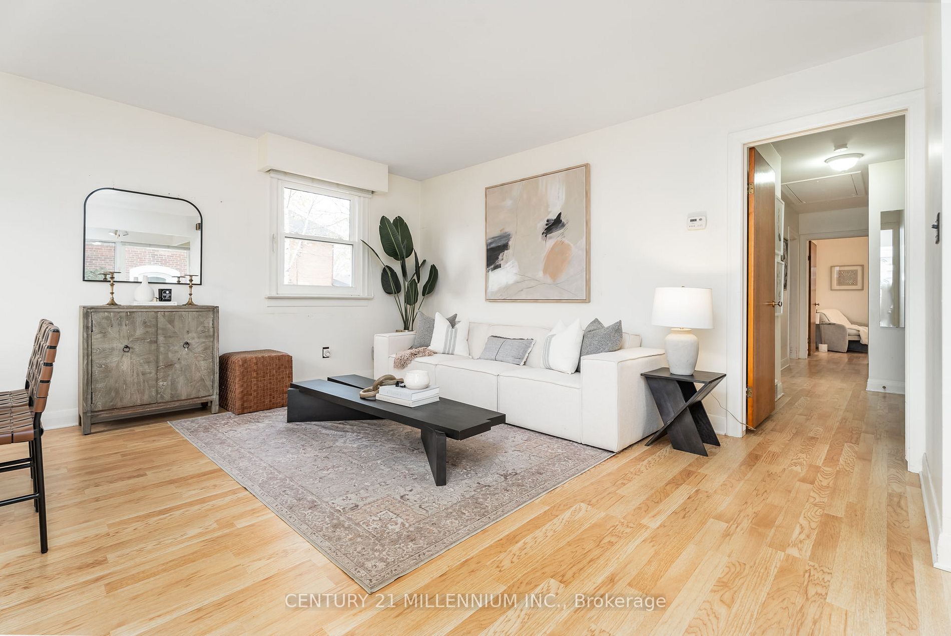 3 Sarah St