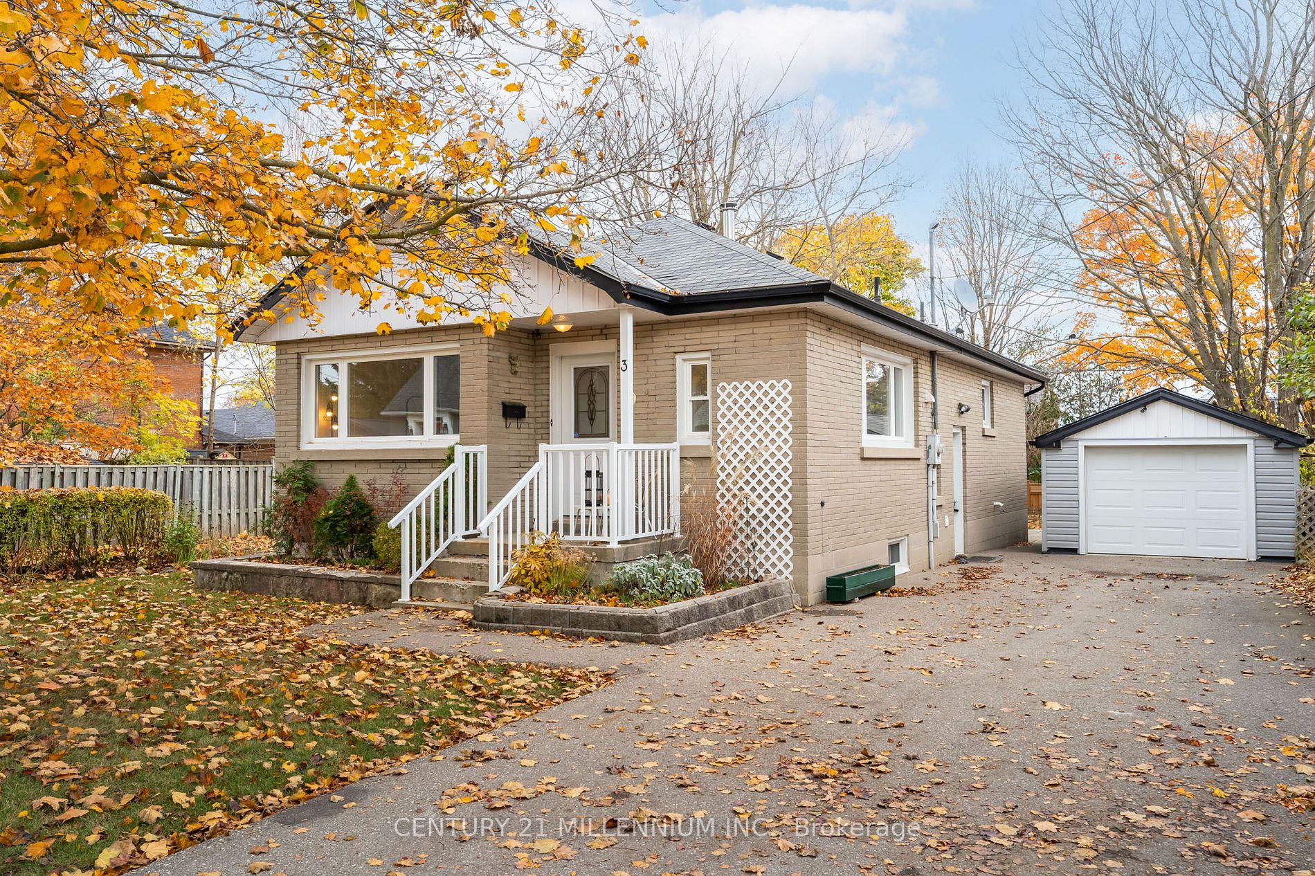 3 Sarah St